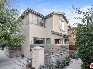 10954 Kittridge St, North Hollywood, CA 91606