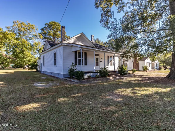 103 E King Street, La Grange, NC 28551