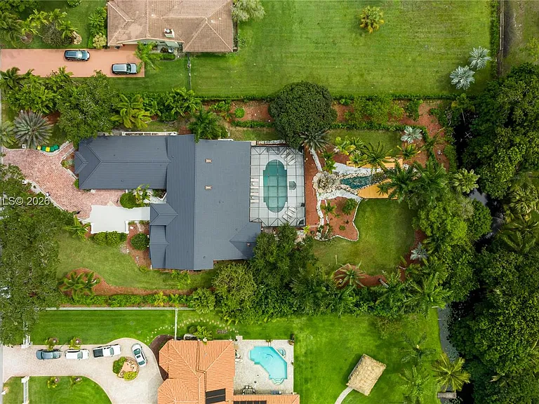 1361 NW 116th Ave — Photo 3