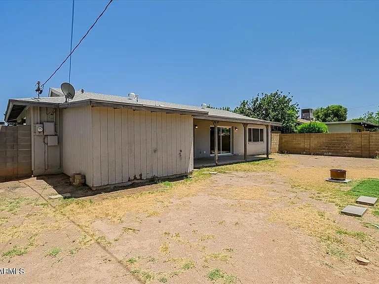 536 N Cheri Lynn Dr — Photo 29