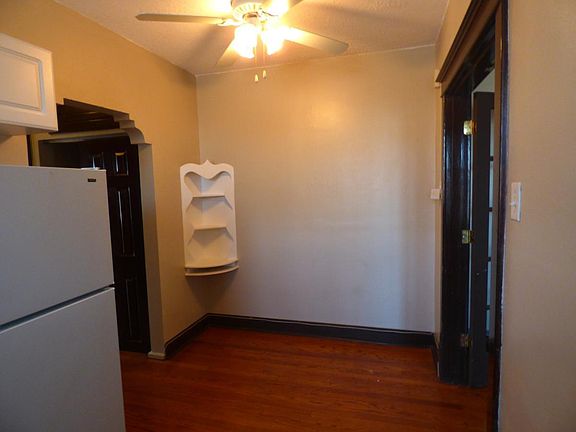 2nd image of 4214 Neosho St #2E