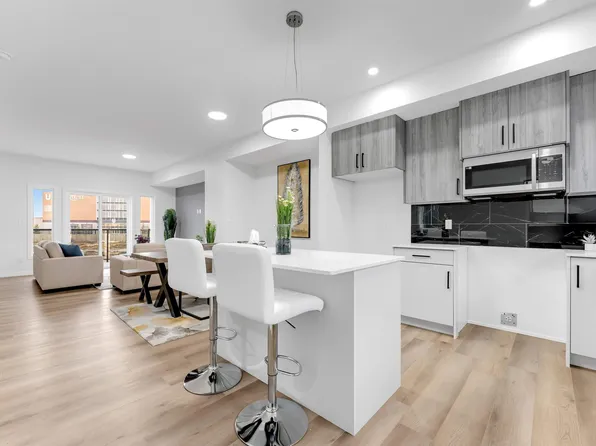 130 Element Dr #19, Saint Albert, AB T8N 4J6