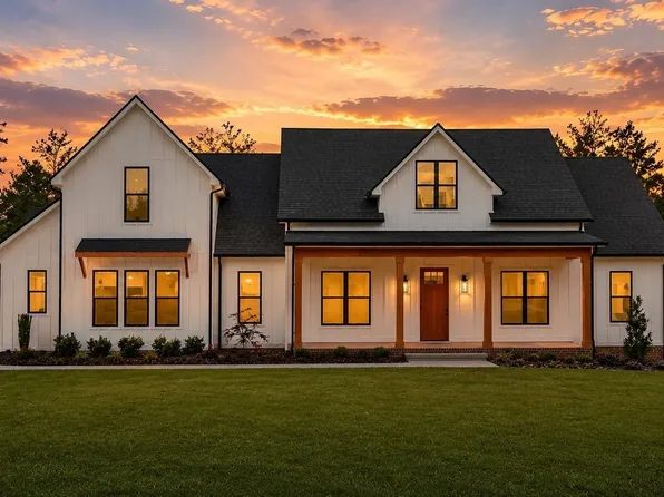 2660 Jarrell Ridge Rd, Clarksville, TN 37043