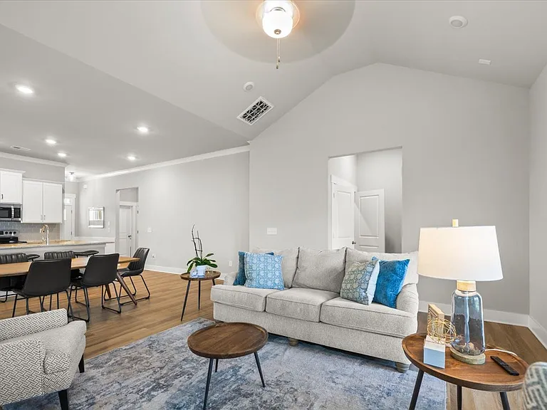 2093 Firelight Way — Photo 14
