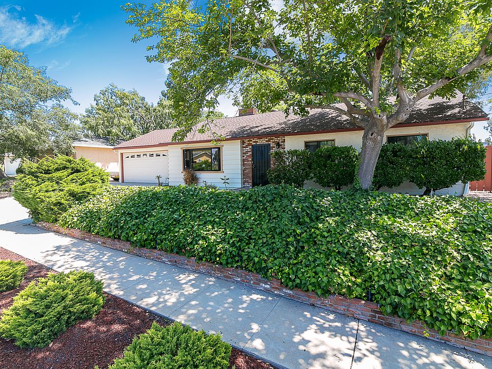 1st image of 287 Garden Grove Ln
