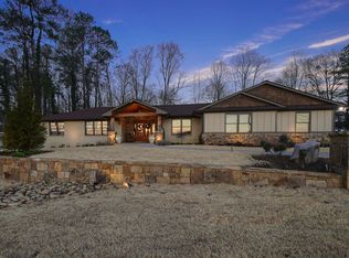 824 Mars Hill Rd NW, Kennesaw, GA 30152