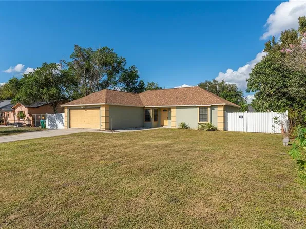 1032 Pioneer Dr, Deltona, FL 32725