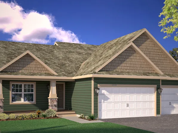 2074 Latour Dr, Shakopee, MN 55379