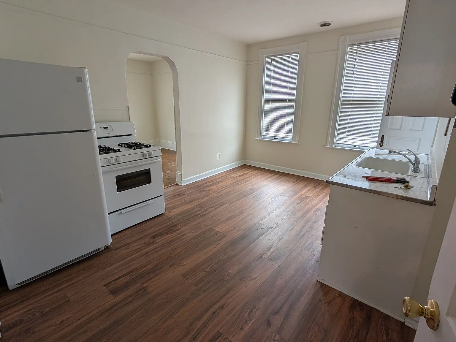 Studio, 500 sqft, $875 — Photo 1