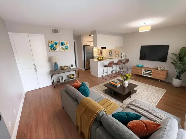 600 E 53rd 1/2 St, Austin, TX