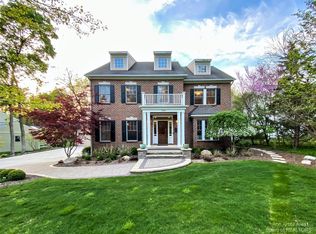 2015 Devonshire Rd, Ann Arbor, MI 48104