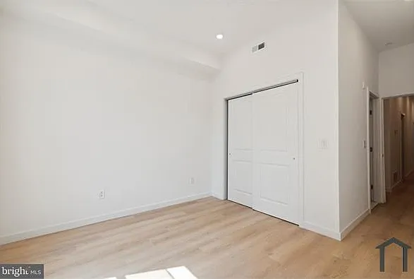 5102 Arch St #2 — Photo 22
