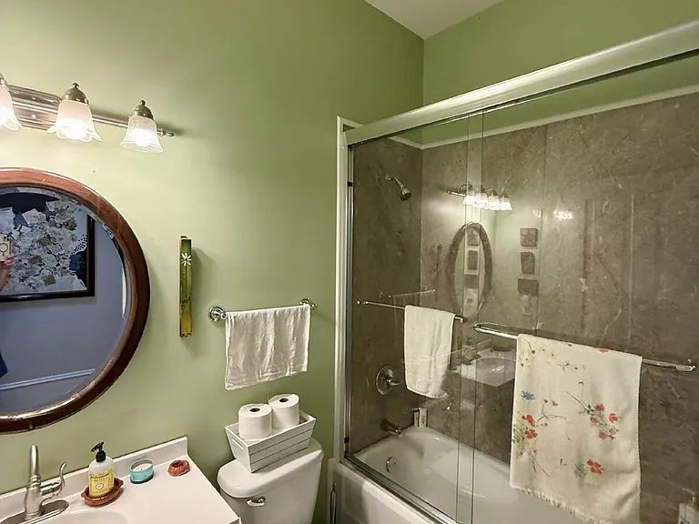 738 Boulevard — Photo 24