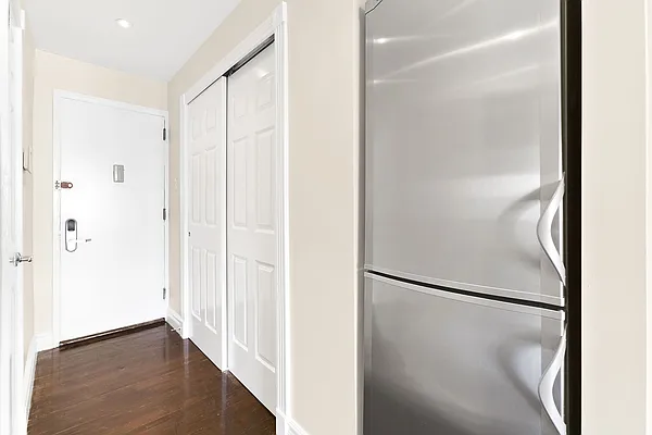 Rented by Cooper & Cooper Real Estate | media 15