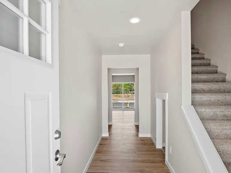 931 W Ted Yao Way #B — Photo 9