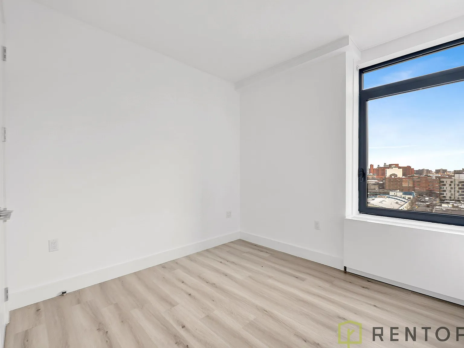 224 East 135th Street — Photo 4