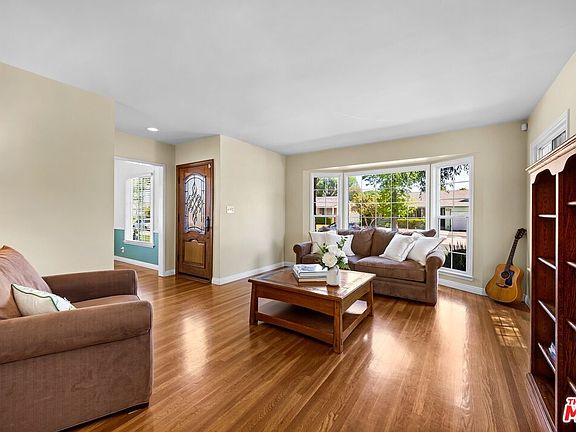 4th image of 6611 Gerald Ave