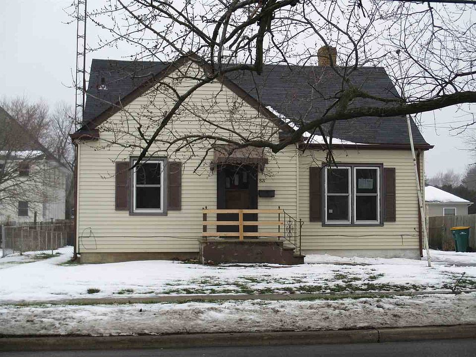 1st image of 821 N 14th St