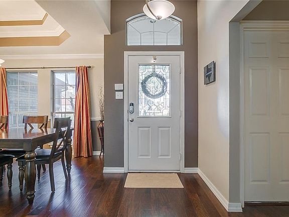 4th image of 1506 New Haven Dr