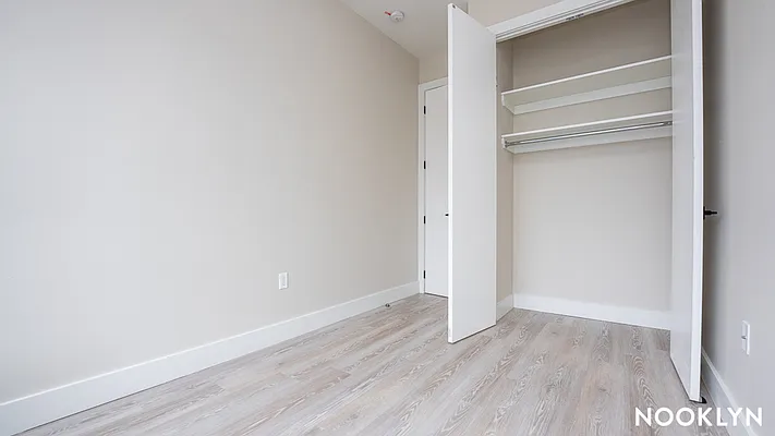 Rented by Nooklyn NYC LLC | media 31