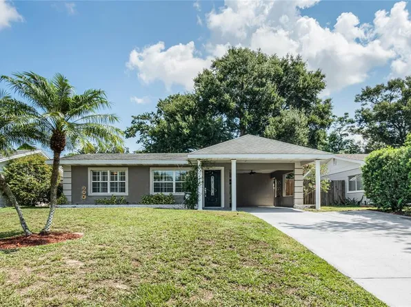 620 LAKE ELIZABETH DRIVE, WINTER HAVEN, FL 33884