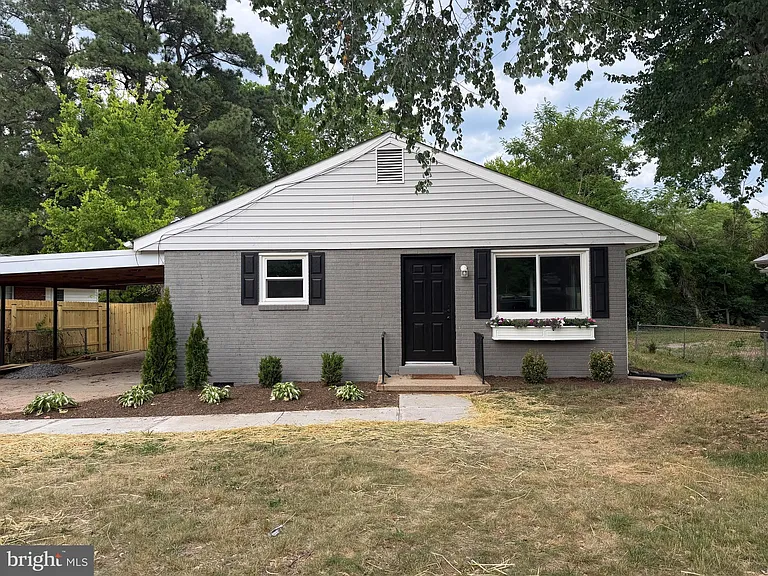 3107 Linden Ave — Photo 1