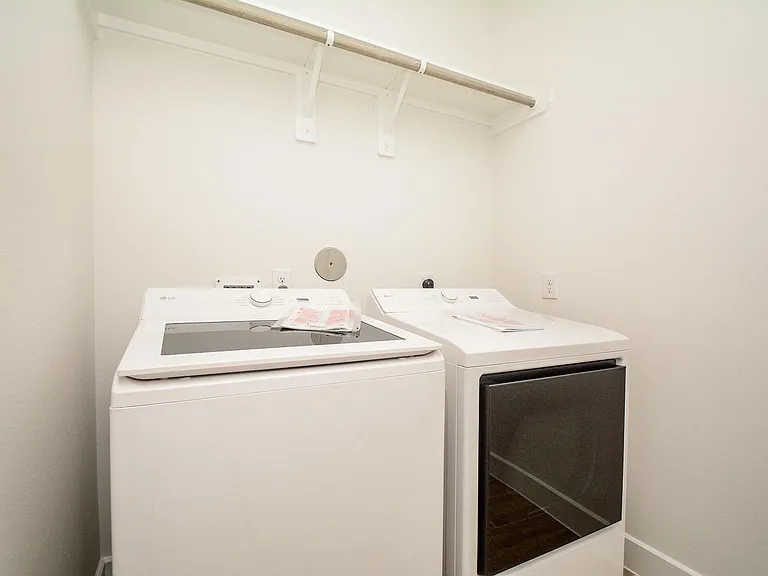 4407 Ruby Garden Ct — Photo 30