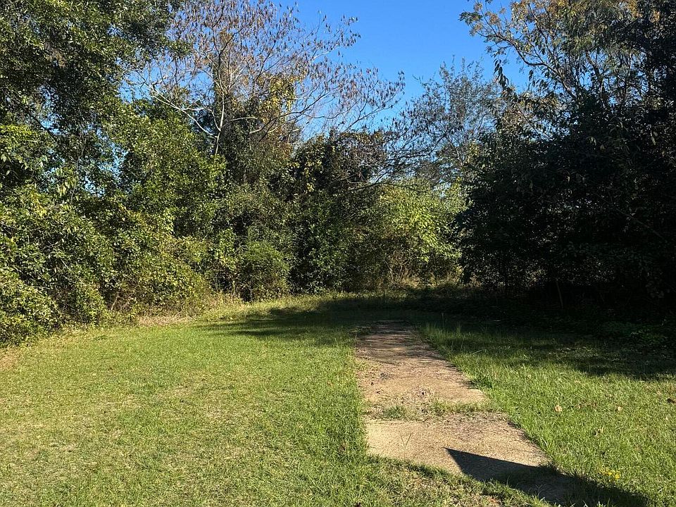 2nd image of 27TH St N