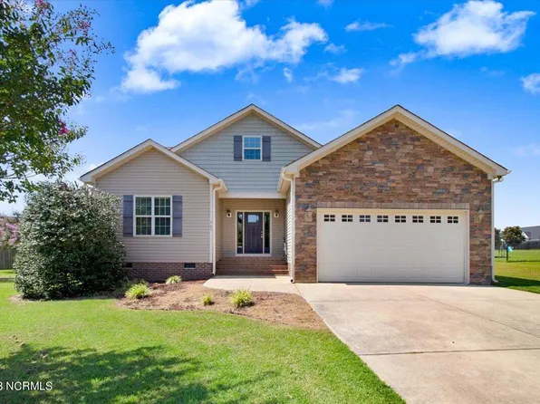303 Clemens Drive, Pikeville, NC 27863