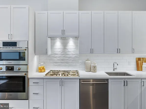 925 N Fairfax St Unit 204, Alexandria, VA 22314