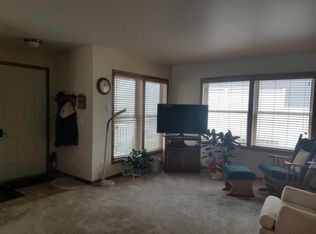 1512 Dommo Dr, Fort Atkinson, WI 53538