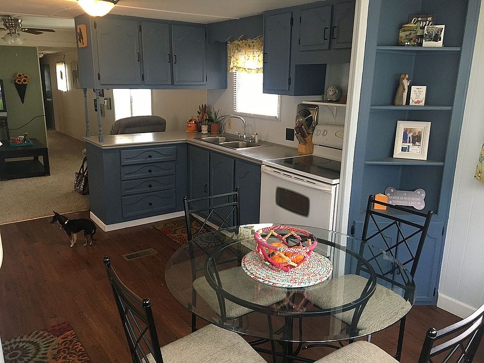 1st image of 212 Orange Ave