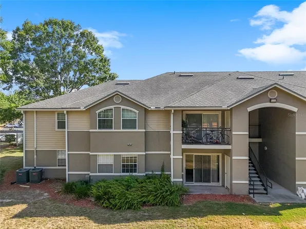 3705 SW 27th St APT 628, Gainesville, FL 32608