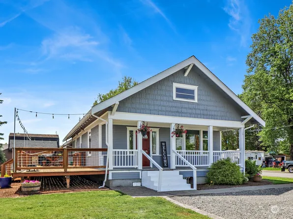 318 Gough Street, Sumas, WA 98295