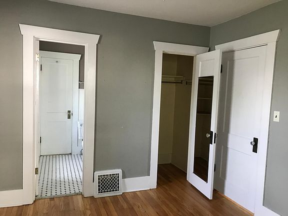 Door into bathroom and closet for first floor bedroom