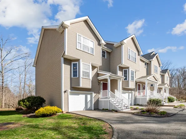 124 Constitution Street #5, Wallingford, CT 06492