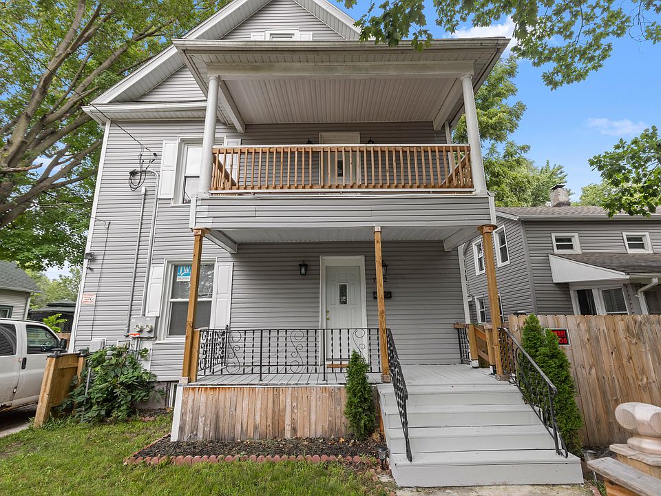 1st image of 1202 Benton St