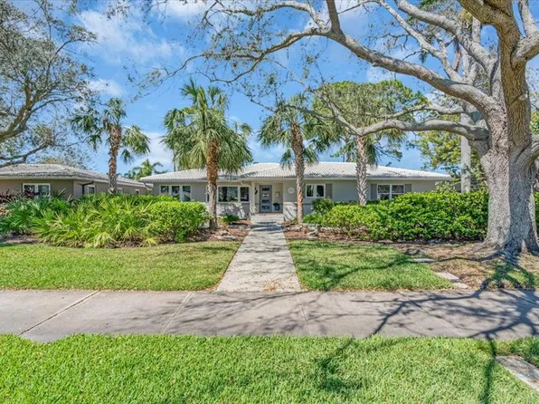 276 Snell Isle Blvd NE, Saint Petersburg, FL 33704