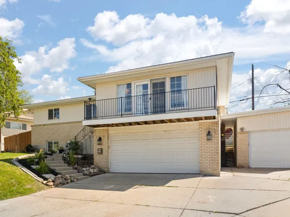 2154 E Villaire Ave, Cottonwood Heights, UT 84121