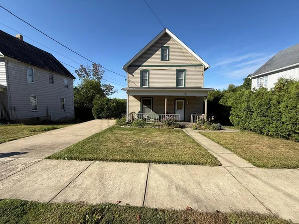 16 Smithman St, Oil City, PA 16301