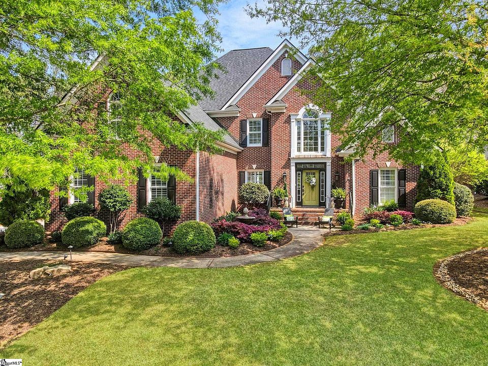 1st image of 22 Graywood Ct