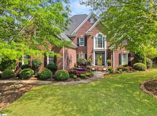 22 Graywood Ct, Simpsonville, SC 29680
