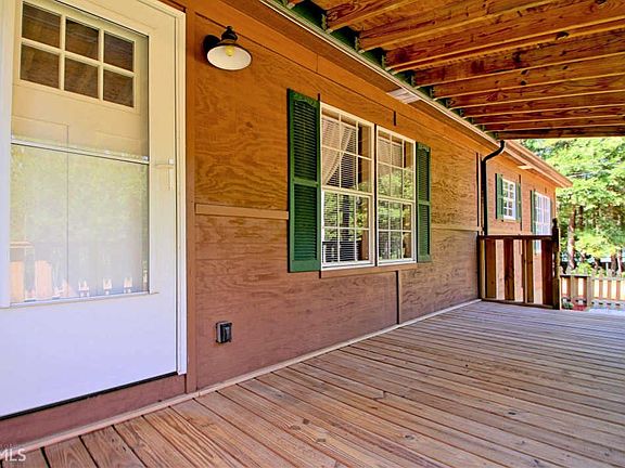 4th image of 23 Westwood Cir