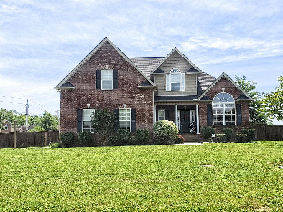 1st image of 101 Solona Ct