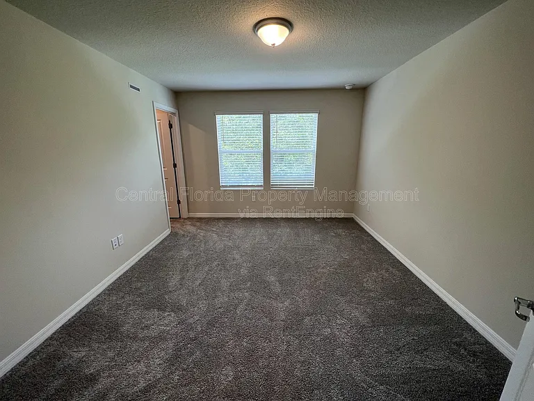 4517 Sparkling Shell Ave — Photo 22