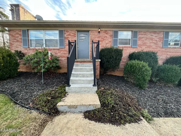 1052 Lancewood Dr, Knoxville, TN 37920