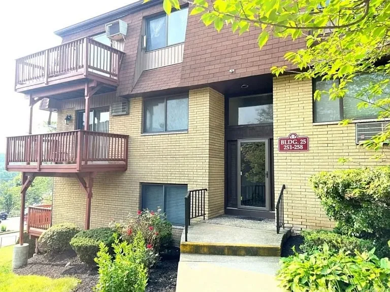 254 Richard Ct — Photo 11