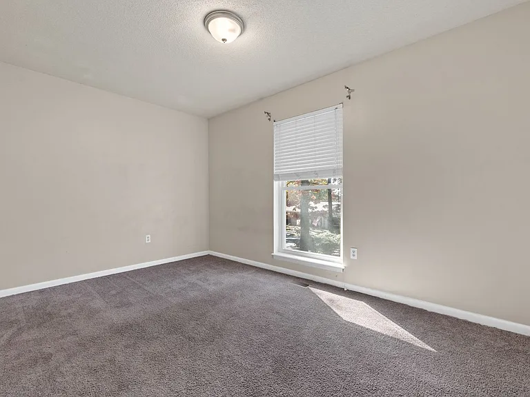 79 Shoshoni Dr — Photo 20