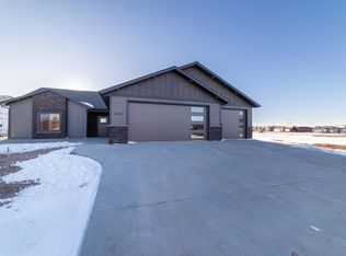3927 Powder River Ave, Spearfish, SD 57783