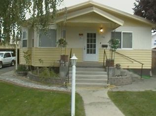 126 E Bartlett Ave, Selah, WA 98942